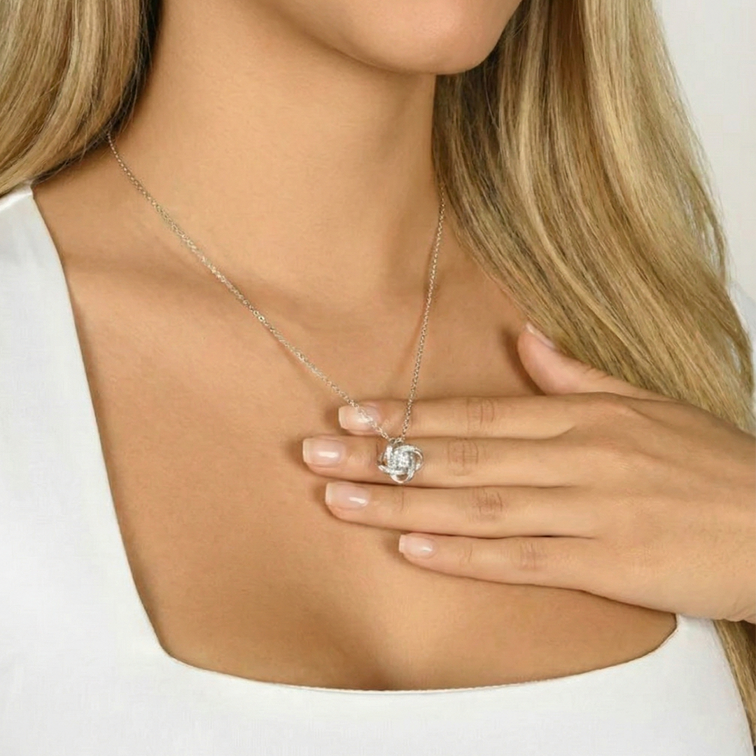 “Mi Guerira Hija” Collar Unión Eterna